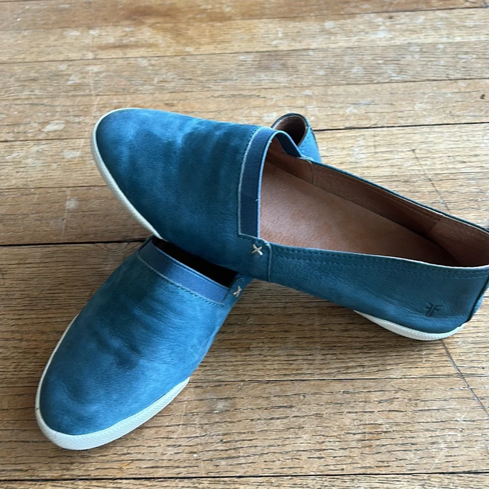 FRYE Melanie Slip-on Flats Sneakers Blue Suede Women's 8.5 - Picture 6 of 6